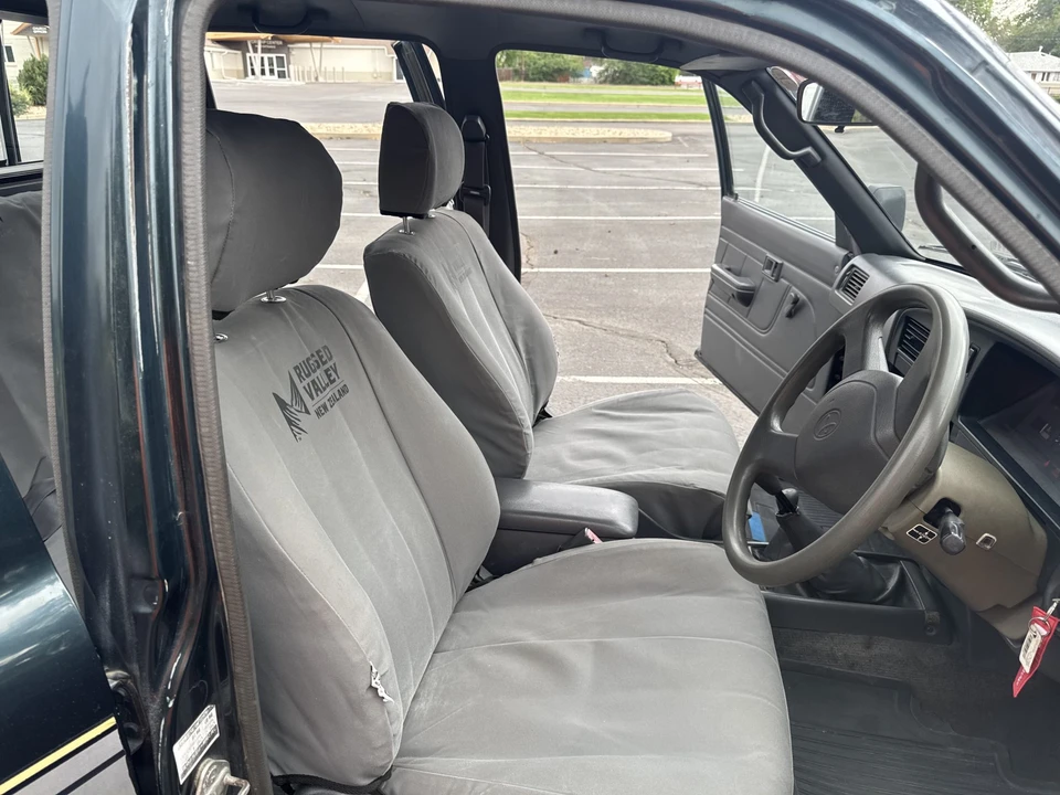 1996 Toyota Hilux 5th Gen - Image 29 of 31
