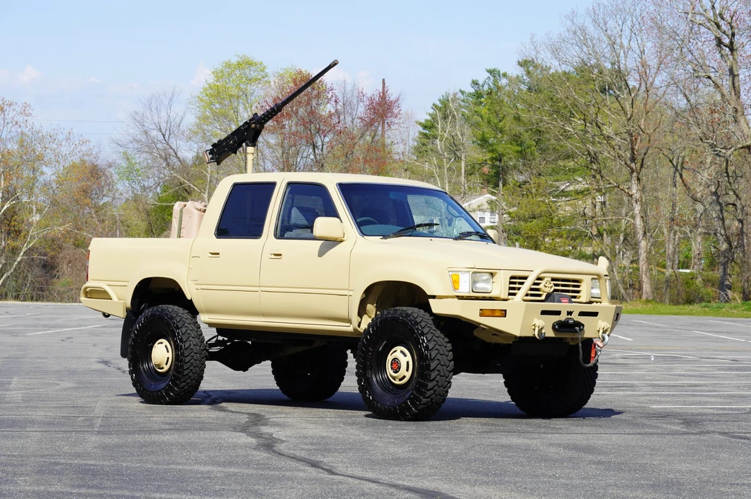 1996 Toyota Hilux 5th Gen - Image 6 of 31