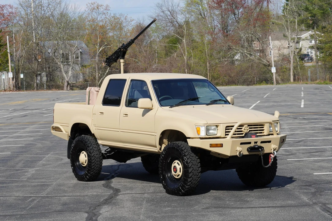 1996 Toyota Hilux 5th Gen - Image 5 of 31