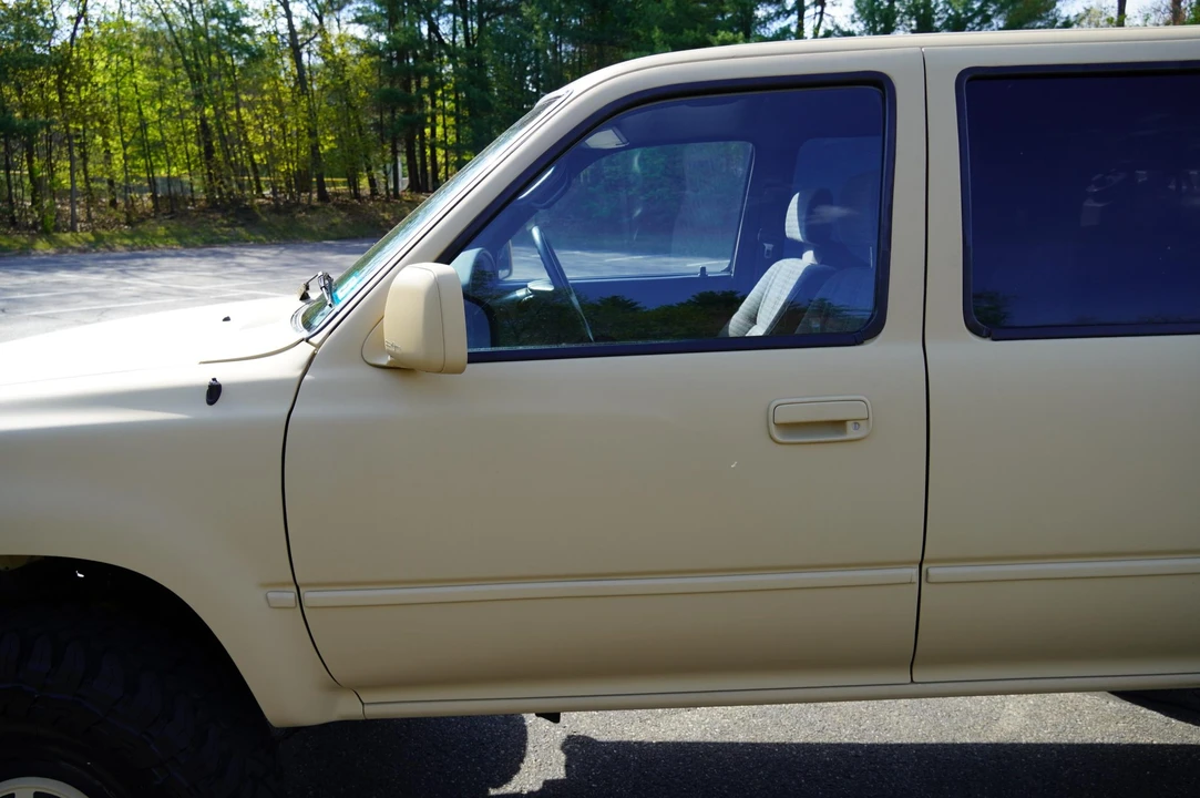 1996 Toyota Hilux 5th Gen - Image 24 of 31