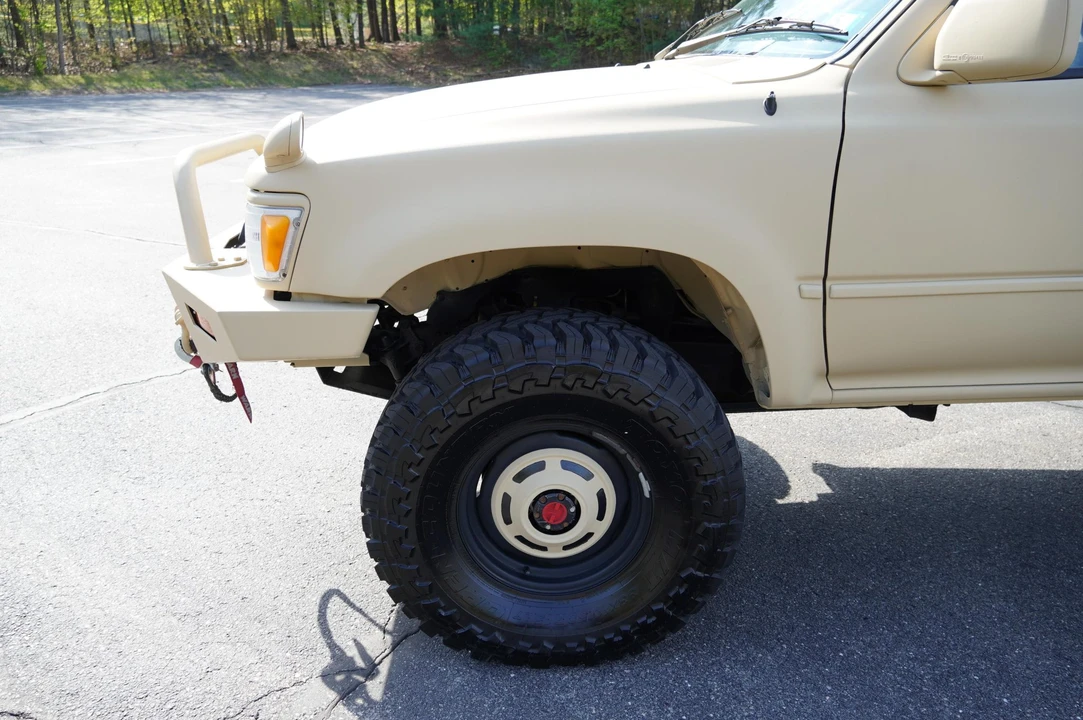 1996 Toyota Hilux 5th Gen - Image 23 of 31
