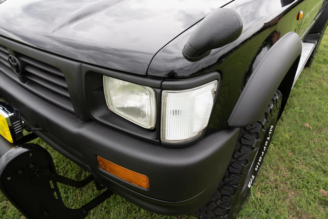 1996 Toyota Hilux 5th Gen - Image 28 of 31