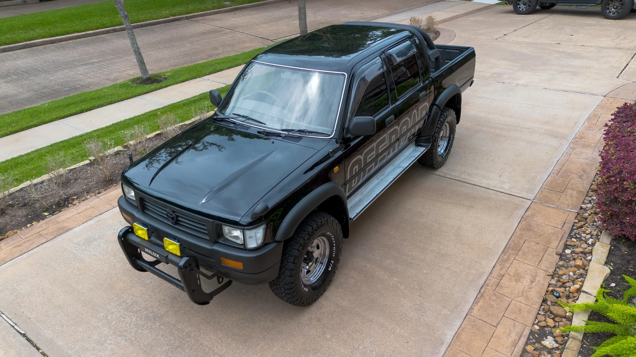 1996 Toyota Hilux 5th Gen - Image 12 of 31