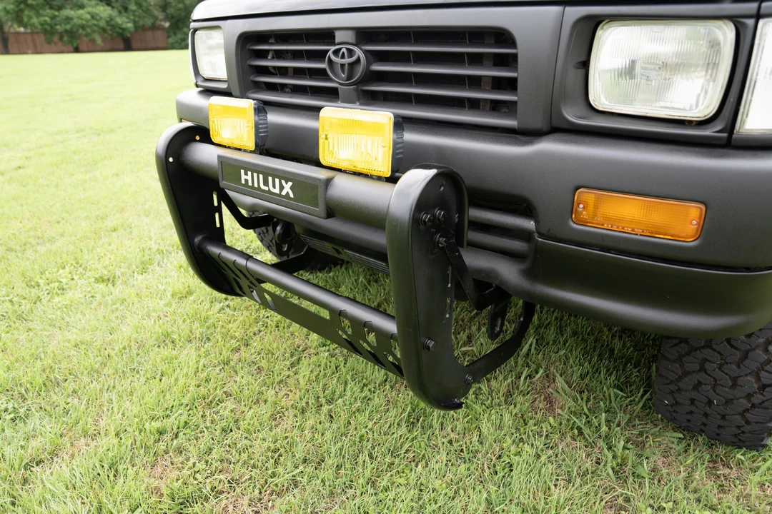 1996 Toyota Hilux 5th Gen - Image 27 of 31