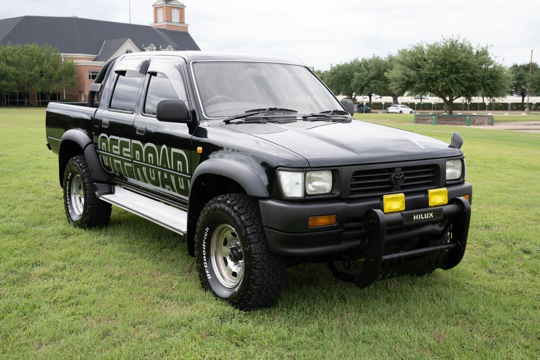 1996 Toyota Hilux 5th Gen - Image 11 of 31