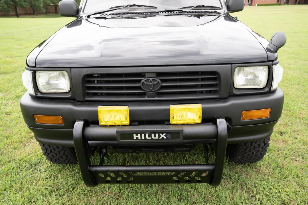 1996 Toyota Hilux 5th Gen - Image 25 of 31