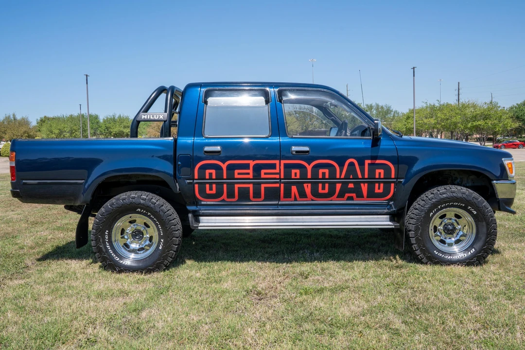 1996 Toyota Hilux 5th Gen - Image 3 of 31