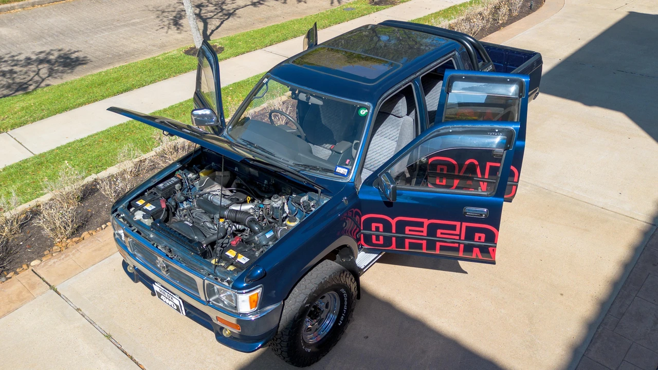 1996 Toyota Hilux 5th Gen - Image 18 of 31