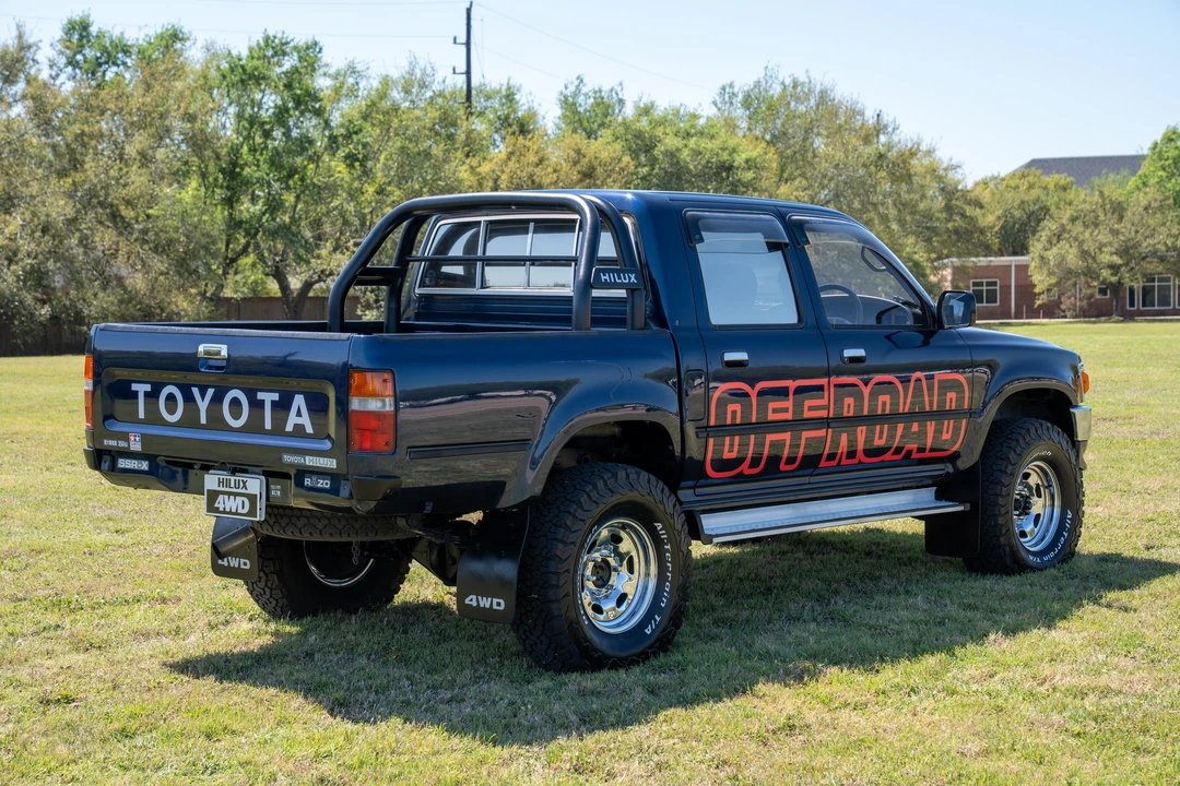 1996 Toyota Hilux 5th Gen - Image 14 of 31