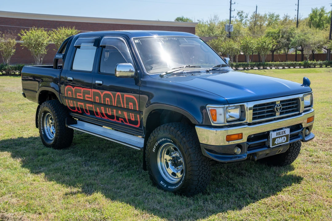 1996 Toyota Hilux 5th Gen - Image 13 of 31