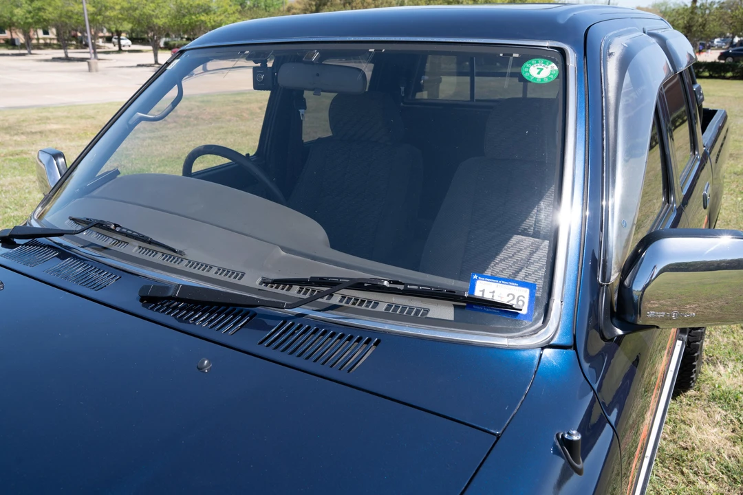 1996 Toyota Hilux 5th Gen - Image 31 of 31