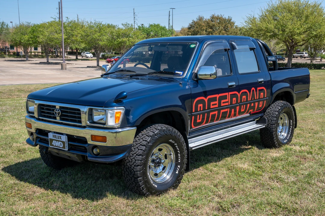 1996 Toyota Hilux 5th Gen - Image 8 of 31