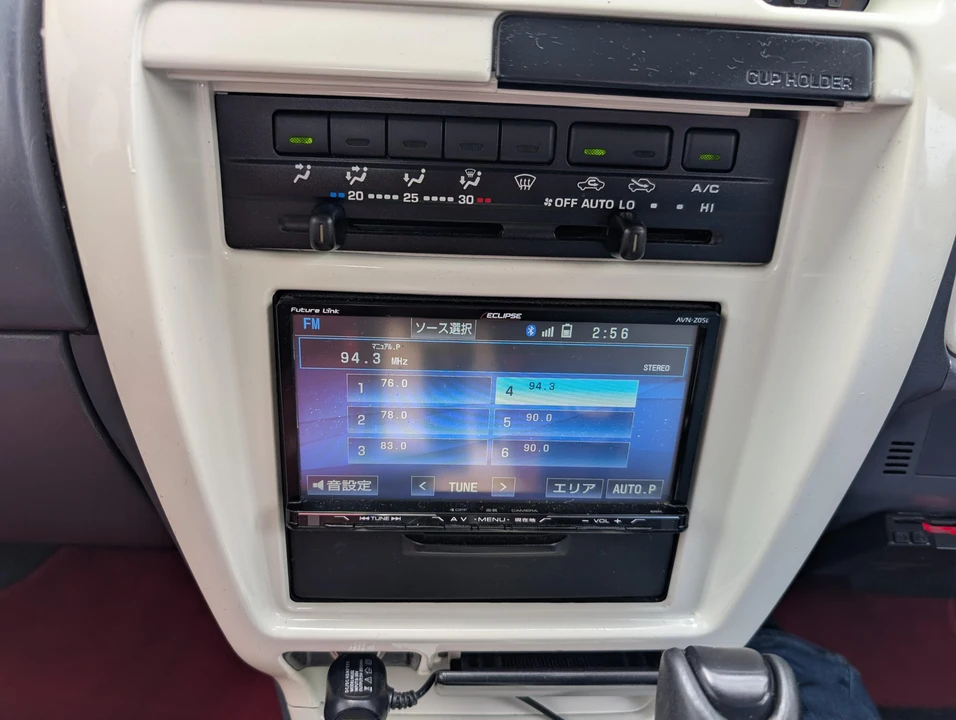 1996 Toyota Hilux 5th Gen - Image 25 of 31