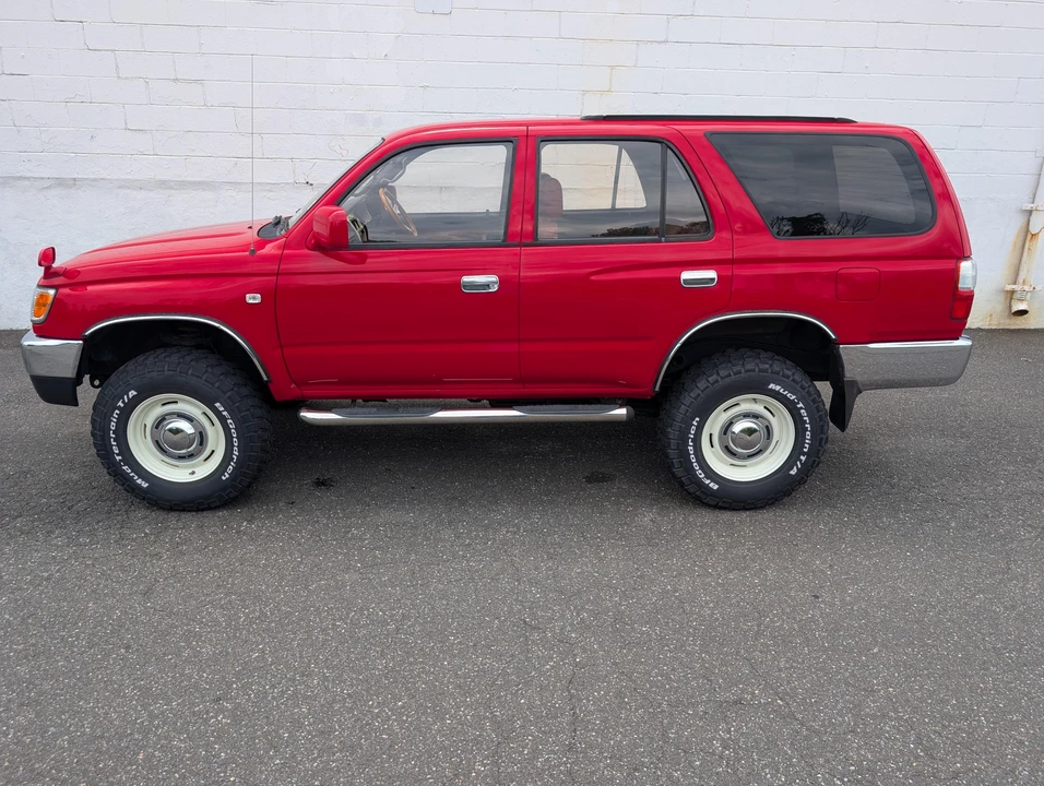 1996 Toyota Hilux 5th Gen - Image 6 of 31