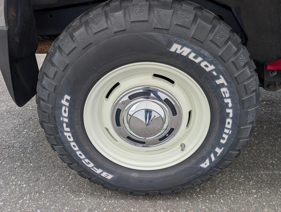 1996 Toyota Hilux 5th Gen - Image 11 of 31