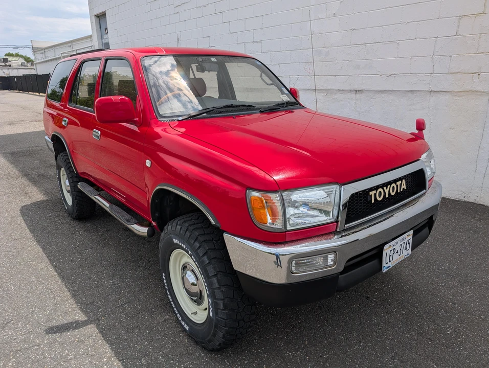 1996 Toyota Hilux 5th Gen - Image 8 of 31