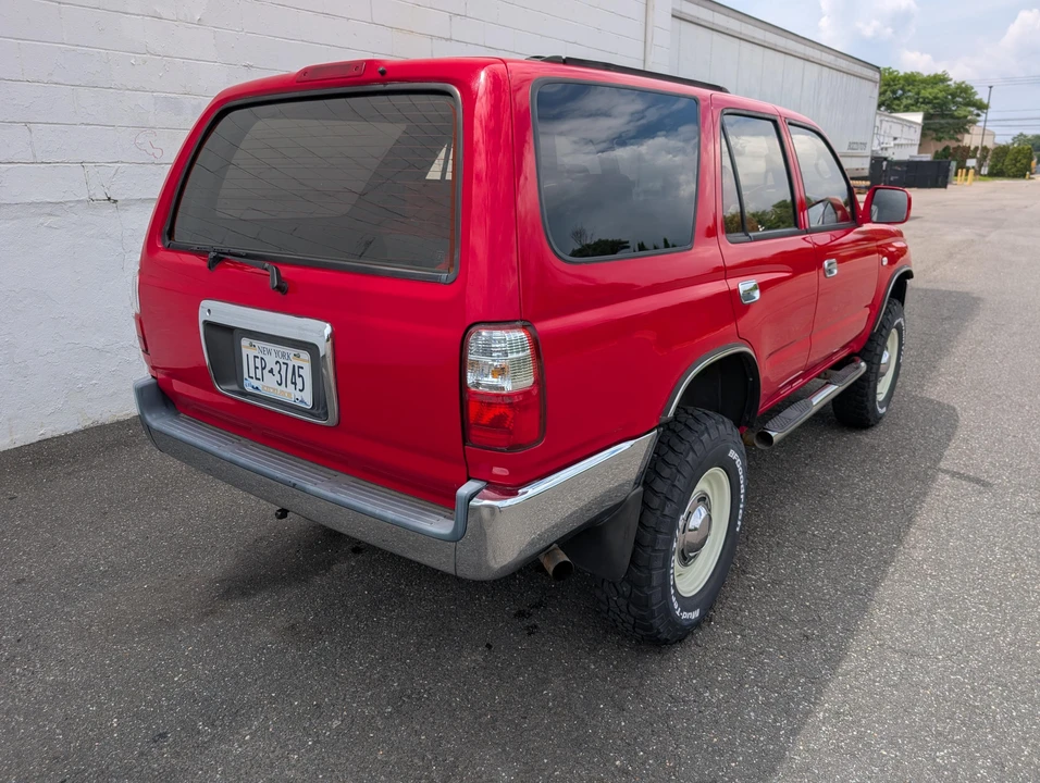 1996 Toyota Hilux 5th Gen - Image 7 of 31