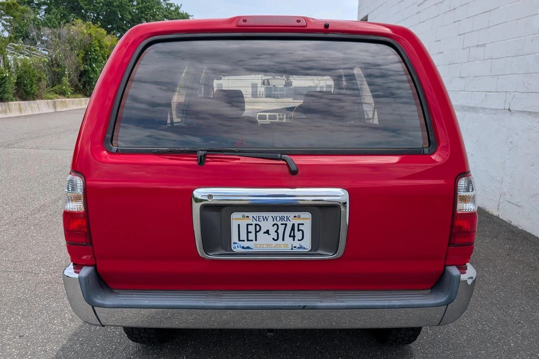 1996 Toyota Hilux 5th Gen - Image 5 of 31