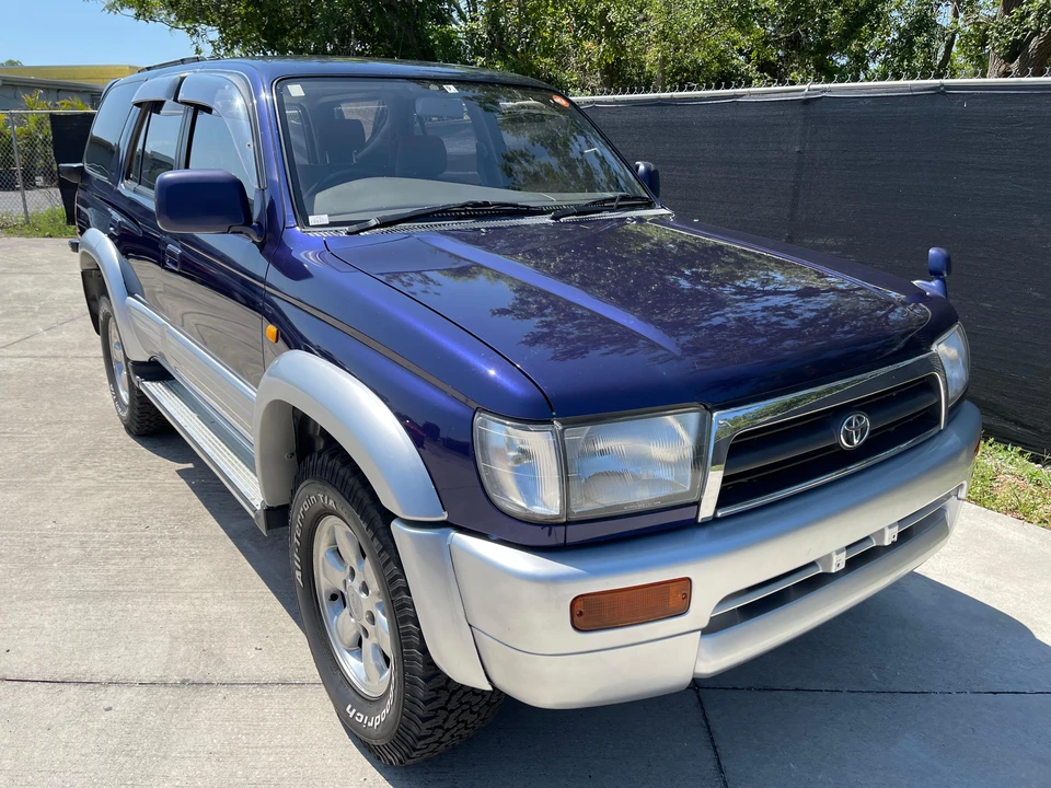 1996 Toyota Hilux 5th Gen - Image 9 of 31