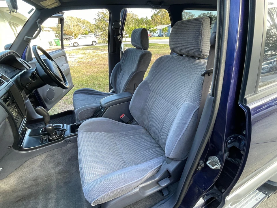 1996 Toyota Hilux 5th Gen - Image 28 of 31