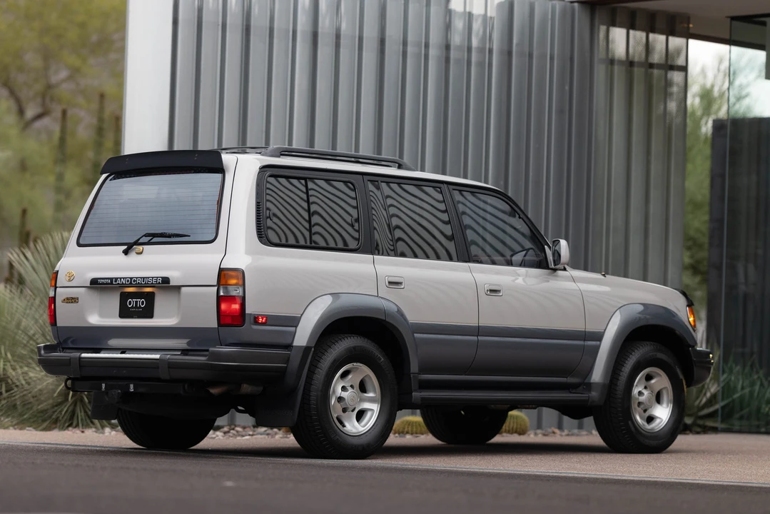 1996 Toyota J80 Land Cruiser - Image 12 of 31
