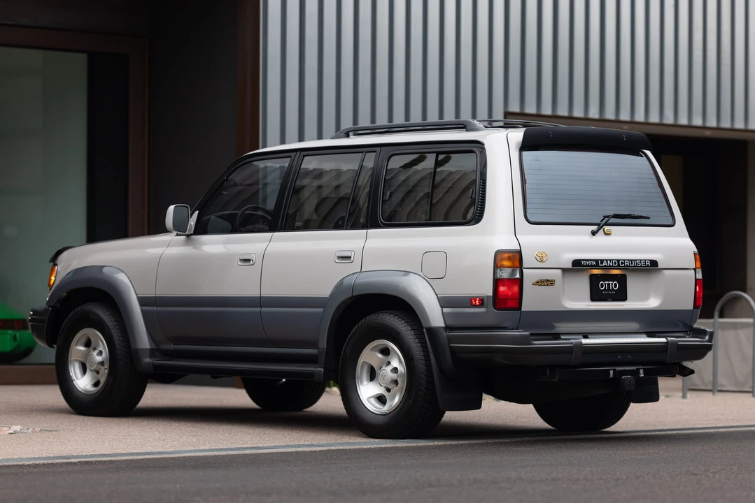 1996 Toyota J80 Land Cruiser - Image 7 of 31