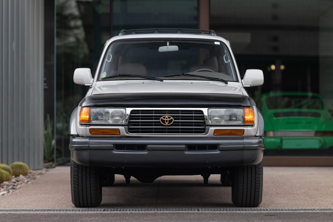 1996 Toyota J80 Land Cruiser - Image 17 of 31