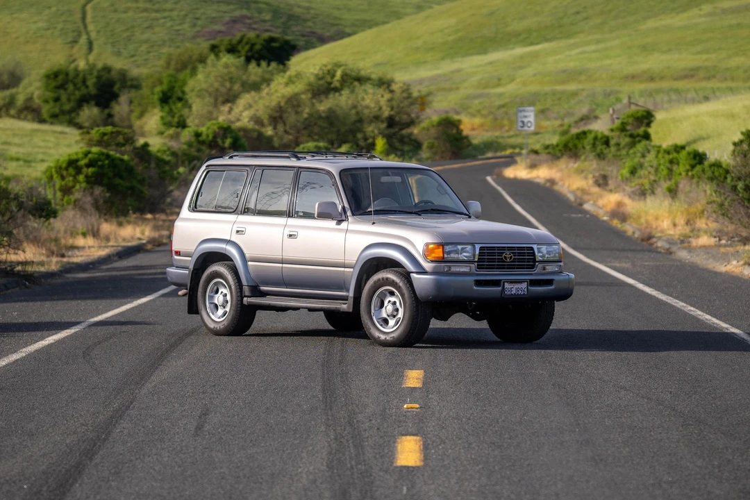 1996 Toyota J80 Land Cruiser - Image 5 of 21