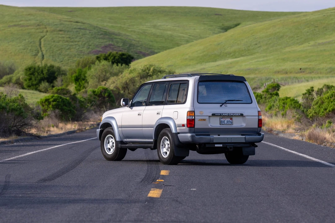 1996 Toyota J80 Land Cruiser - Image 3 of 21
