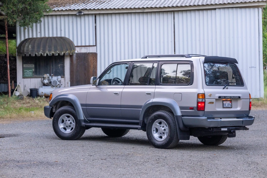 1996 Toyota J80 Land Cruiser - Image 14 of 21
