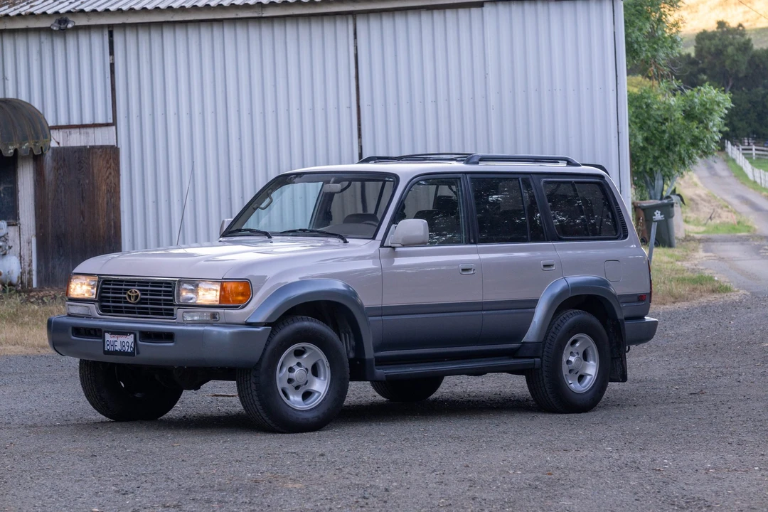 1996 Toyota J80 Land Cruiser - Image 7 of 21