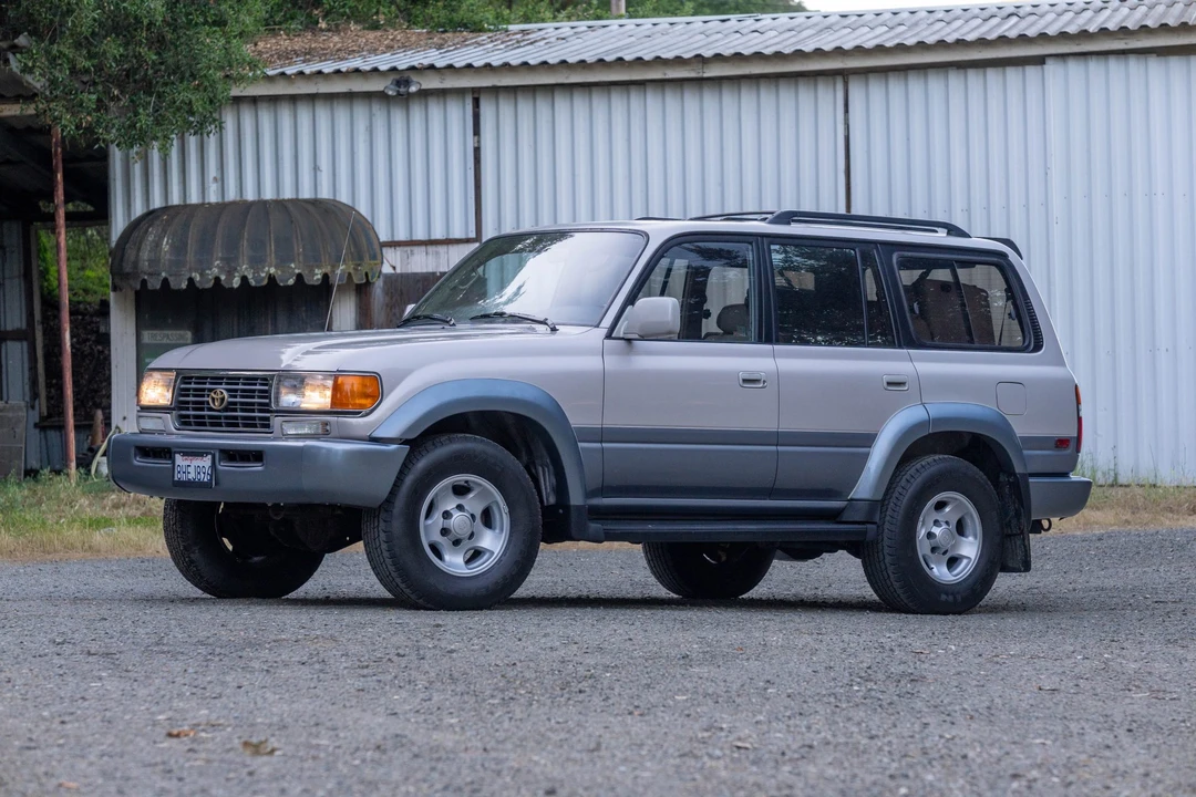 1996 Toyota J80 Land Cruiser - Image 9 of 21