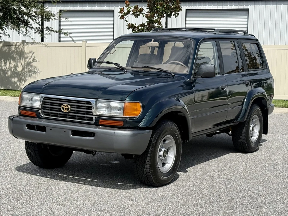 1996 Toyota J80 Land Cruiser - Image 2 of 31