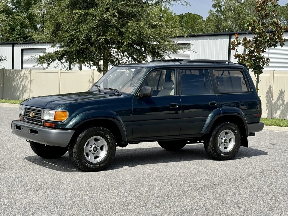 1996 Toyota J80 Land Cruiser - Image 5 of 31