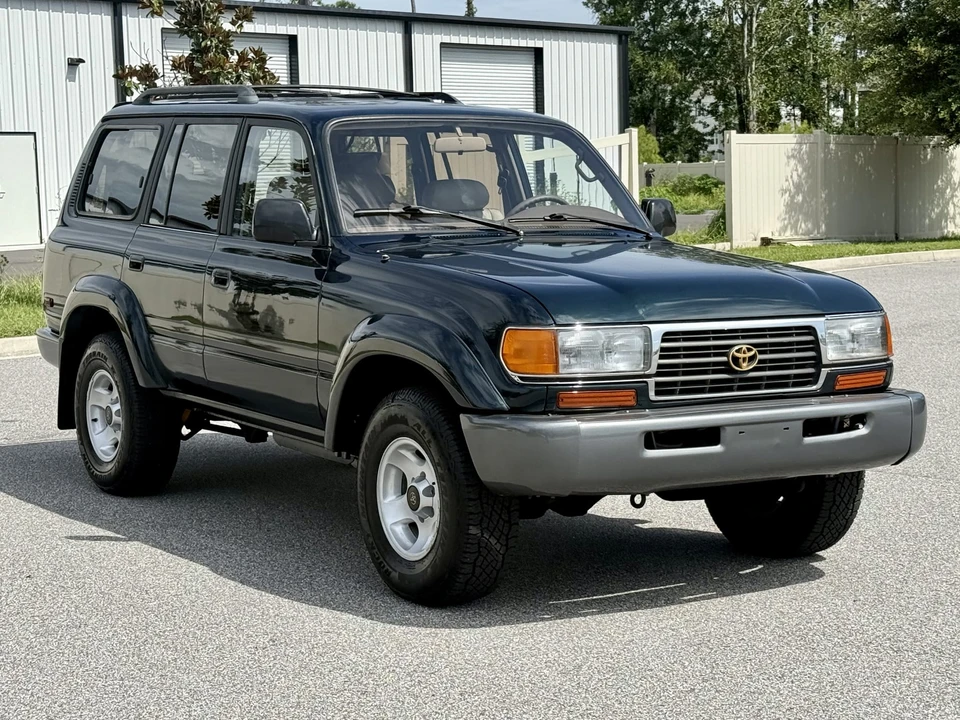 1996 Toyota J80 Land Cruiser - Image 19 of 31
