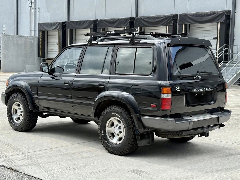 1996 Toyota J80 Land Cruiser - Image 10 of 31