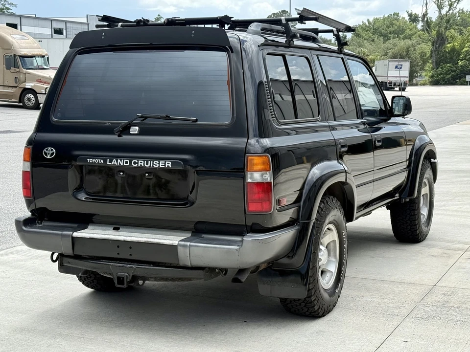 1996 Toyota J80 Land Cruiser - Image 13 of 31