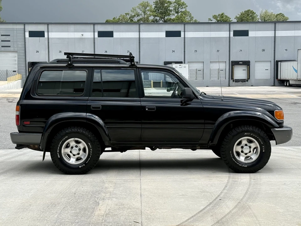 1996 Toyota J80 Land Cruiser - Image 17 of 31