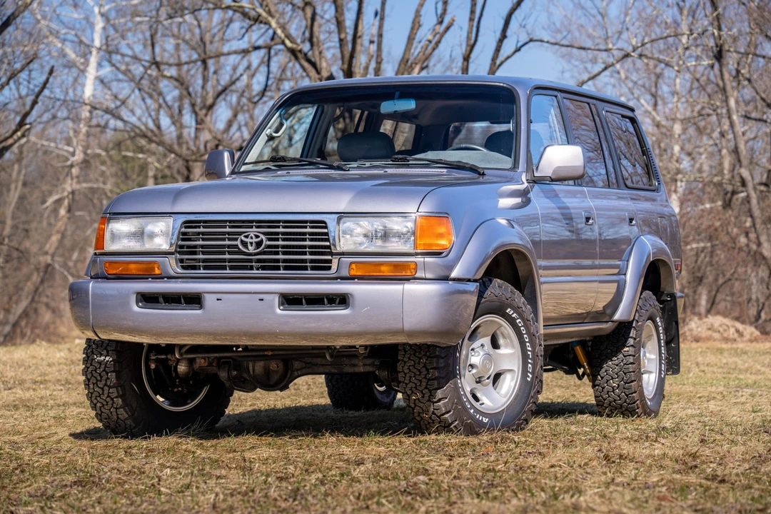 1996 Toyota J80 Land Cruiser - Image 2 of 31