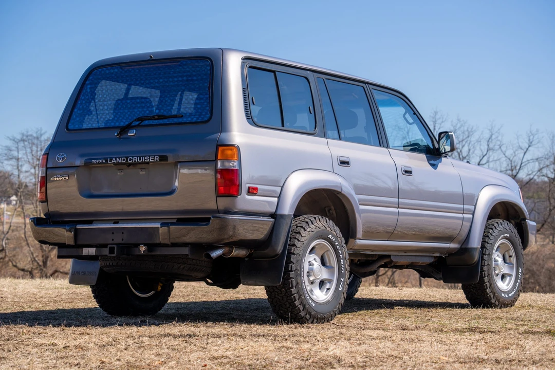 1996 Toyota J80 Land Cruiser - Image 17 of 31