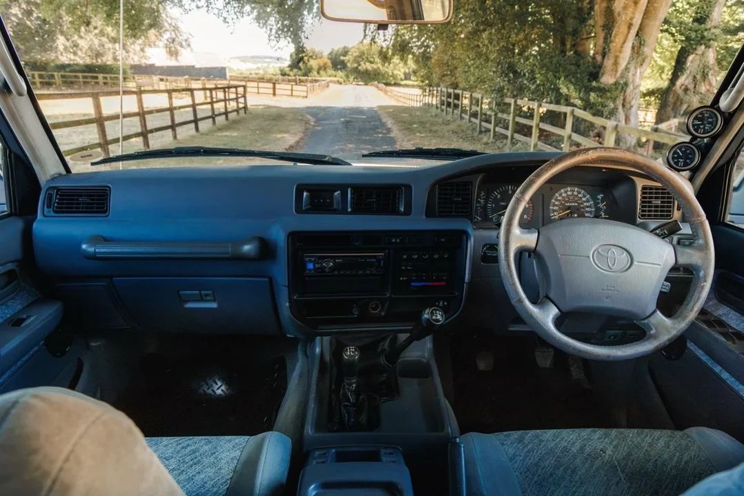 1996 Toyota J80 Land Cruiser - Image 29 of 30