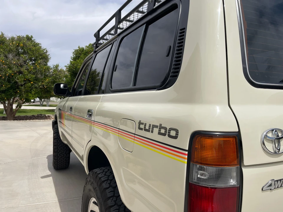 1996 Toyota J80 Land Cruiser - Image 19 of 31
