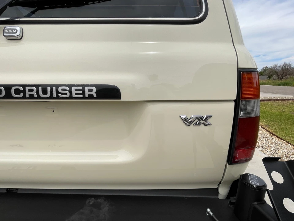 1996 Toyota J80 Land Cruiser - Image 24 of 31