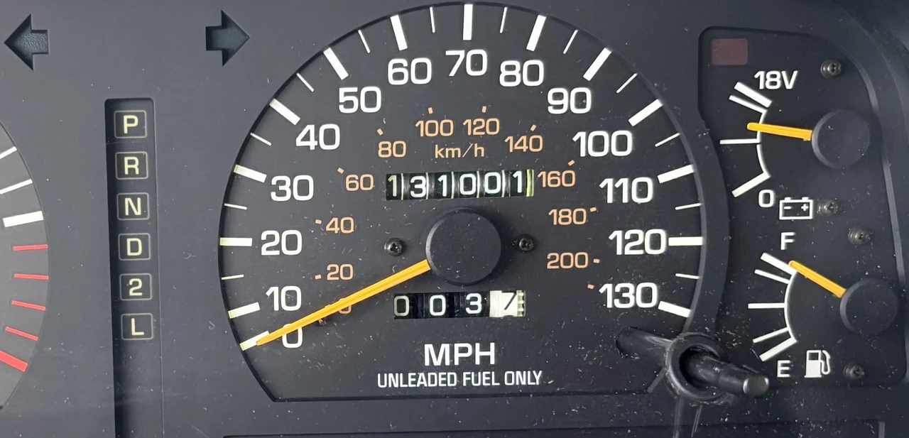 1996 Toyota J70 Land Cruiser - Image 16 of 30