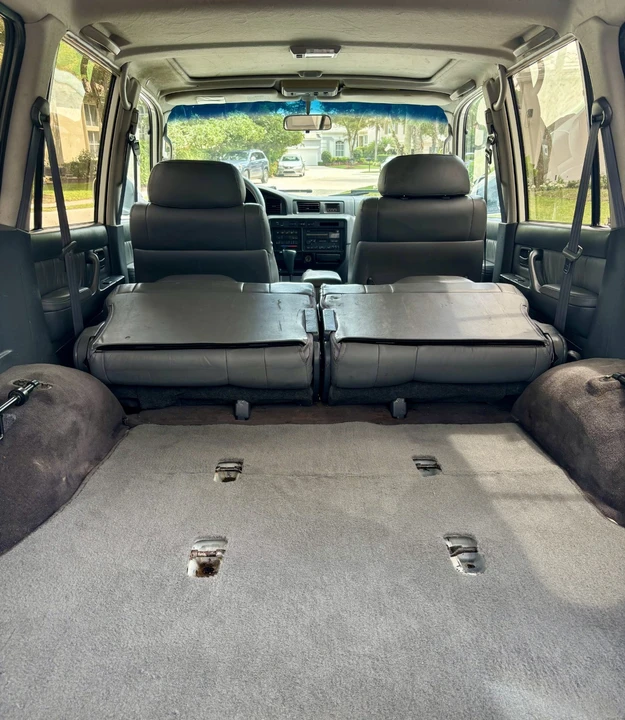 1996 Toyota J70 Land Cruiser - Image 5 of 30