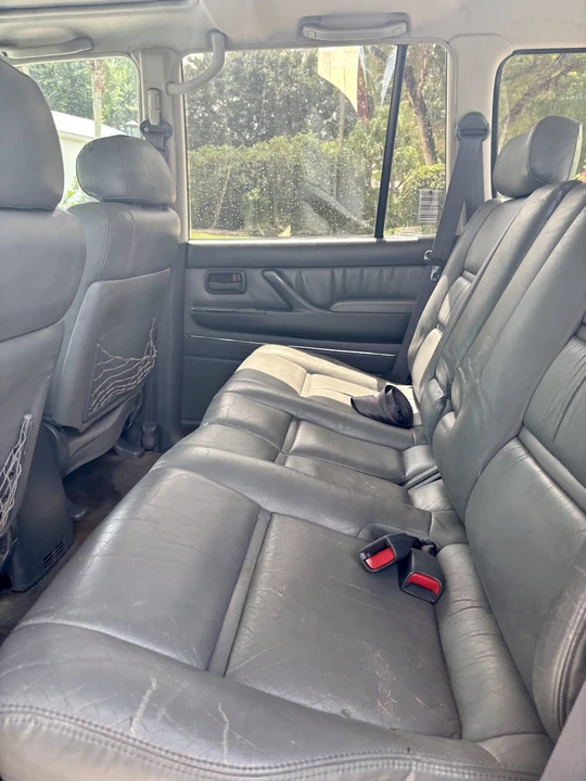 1996 Toyota J70 Land Cruiser - Image 10 of 30