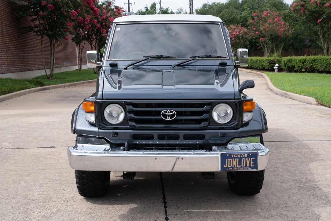 1996 Toyota J70 Land Cruiser - Image 4 of 31