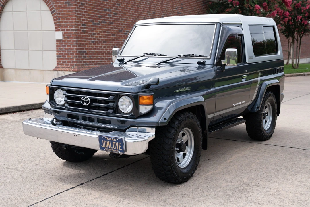 1996 Toyota J70 Land Cruiser - Image 5 of 31