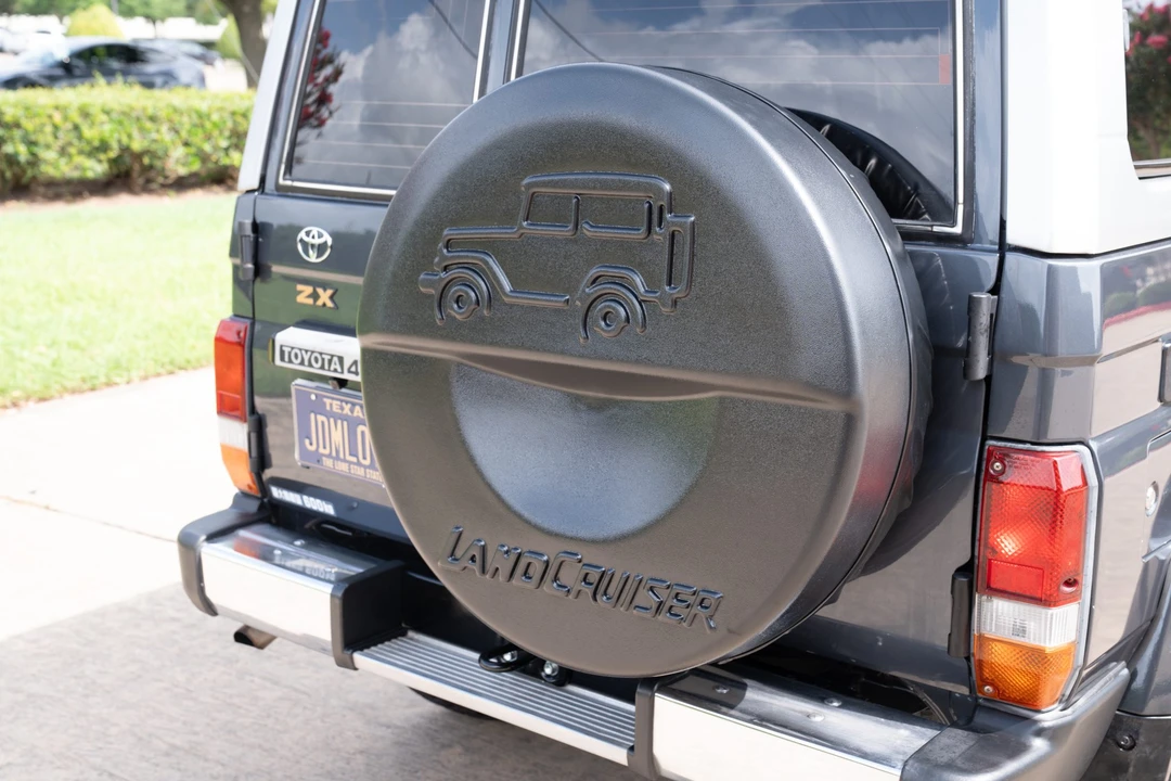 1996 Toyota J70 Land Cruiser - Image 28 of 31