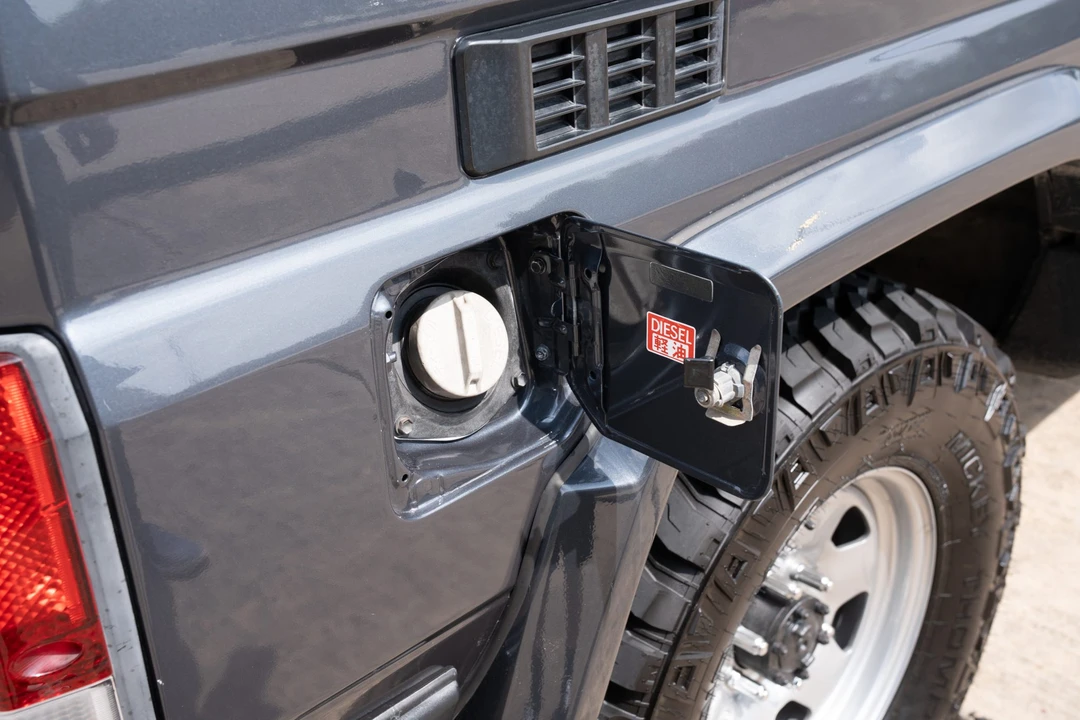 1996 Toyota J70 Land Cruiser - Image 31 of 31